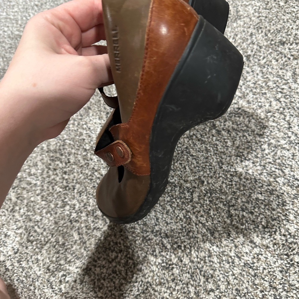 Merrell heels - Picture 3 of 5